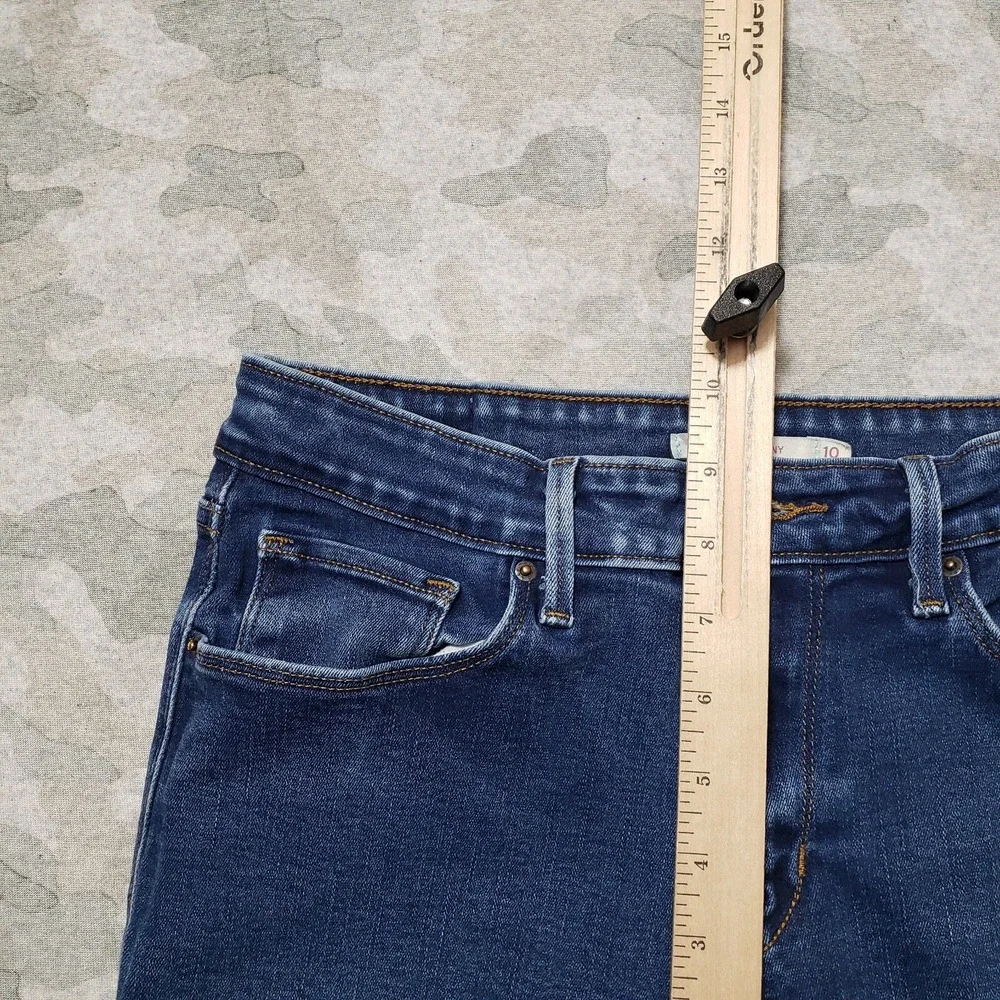 Levi's‎ Jeans Womens 10 Blue Mid Rise Skinny Denim Medium Wash